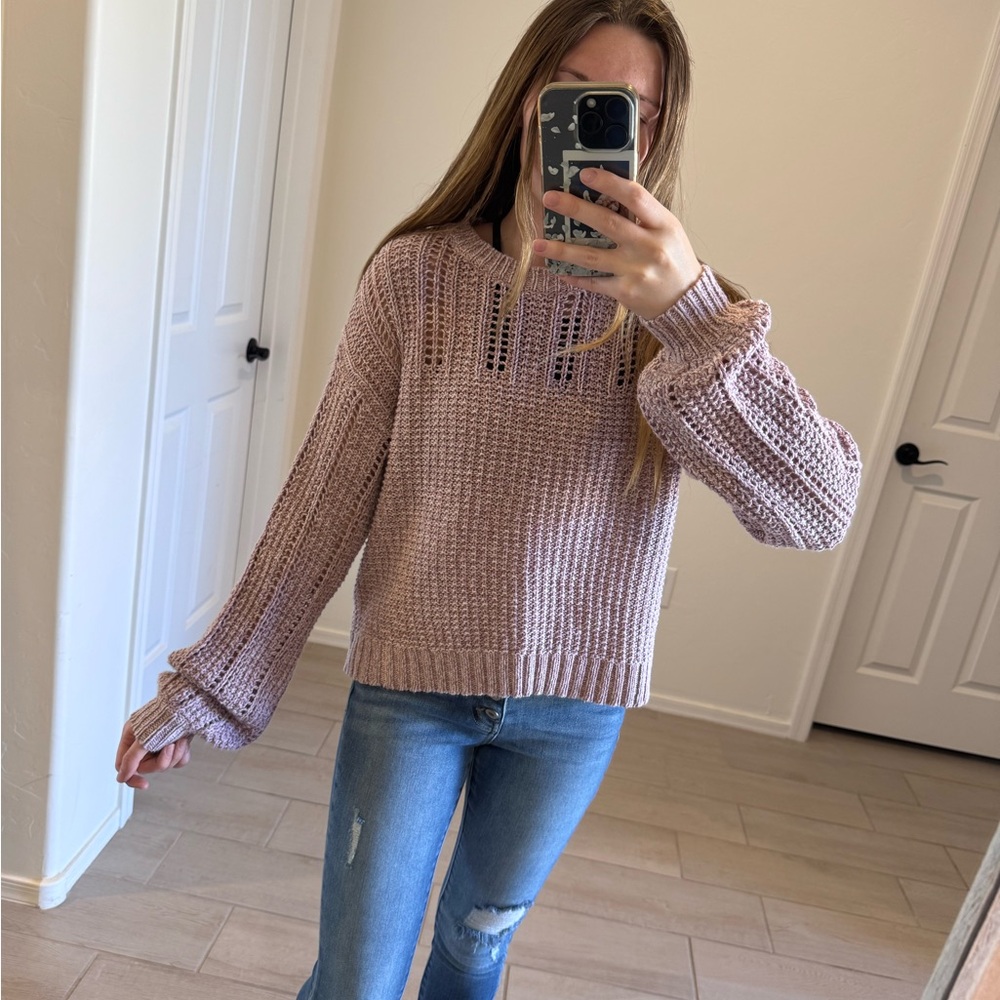 Sweater - Picture 4 of 4